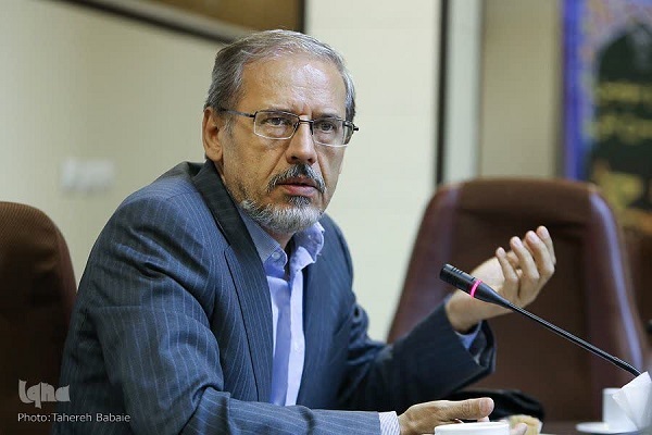 دانشگاه ایرانی در تلاقی ایده و واقعیت؛ بررسی چالش‌های مفهومی دانشگاه در ایران