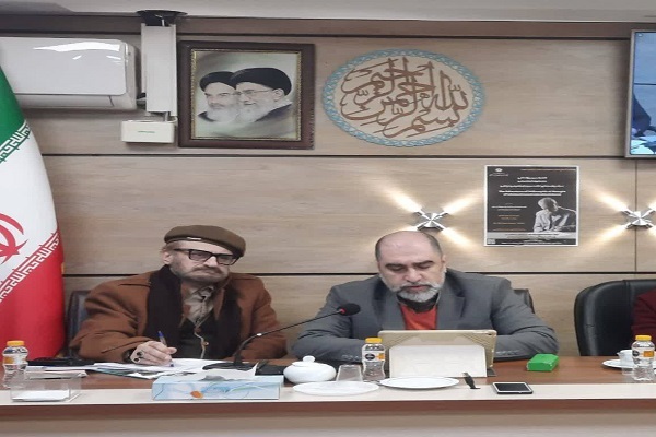 تعلیم سلوکیِ فلسفه‌محور؛ نسبت عقل و شهود در اندیشه دینانی