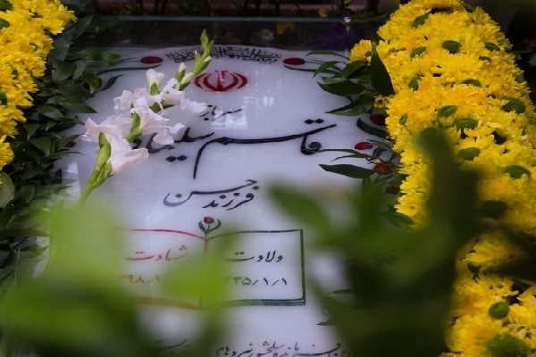 هنوز کامل نشده/// صوت ندارد////برای الگوسازی از سردار دل‌ها باید از تمامی زوایای به روایت ایشان پرداخت