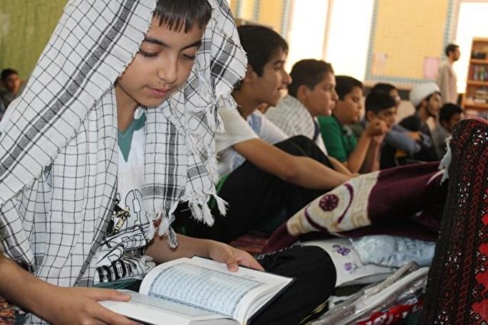 ثبت‌نام بیش از ۲۷۰۰ دانش‌آموز چهارمحال‌و‌بختیاری در آیین اعتکاف