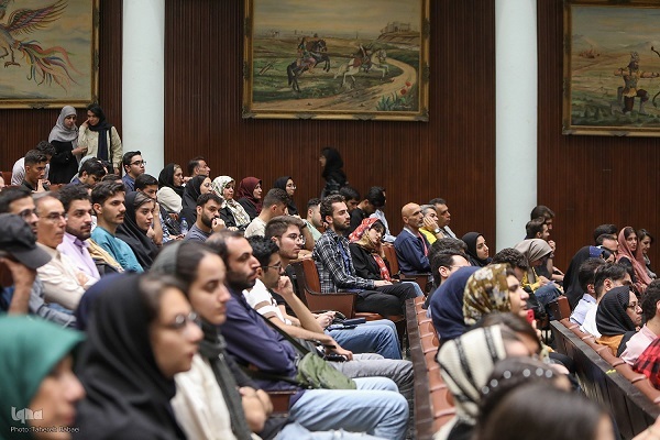 ارسالی//// سعدی دادگری را مهمترین رسالت حکمرانان می‌داند