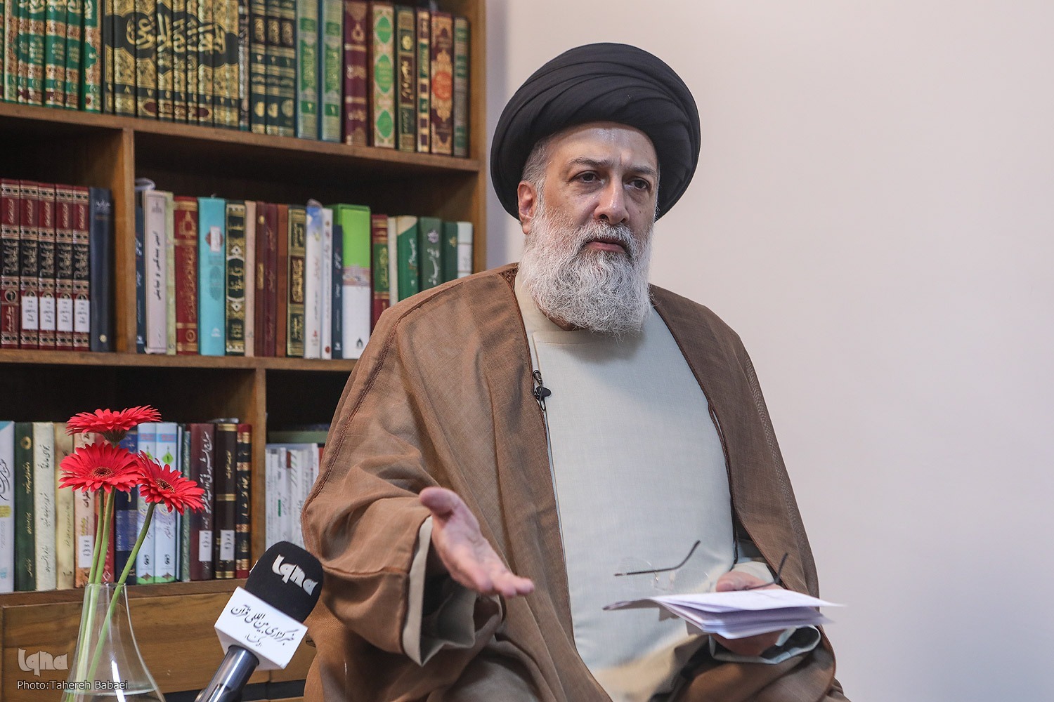 فقط علی بن ابی‌طالب(ع) مصداق «صدیق» است + فیلم