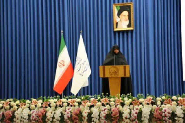 ارسال/ لبیک جامعه الزهرا به پیام راهبردی رهبر انقلاب درباره حوزه‌های علمیه