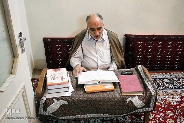 تعلیم، تألیف، تبلیغ؛ سهگانه قرآنی خادم مشهدی تعلیم، تألیف، تبلیغ؛ سهگانه قرآنی خادم مشهدی