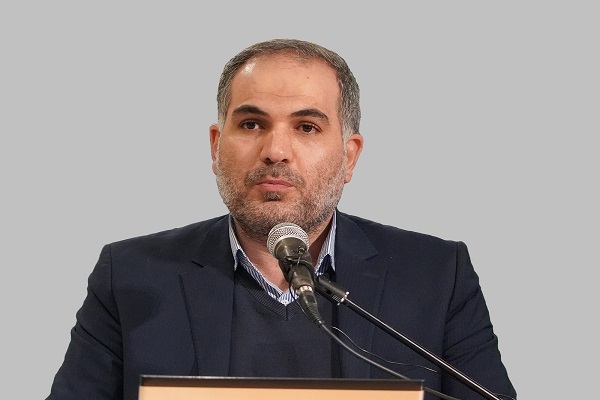 ابراهیم بخشایش کارشناس علوم تربیتی و مدیرعامل کانون فرهنگی بصائر