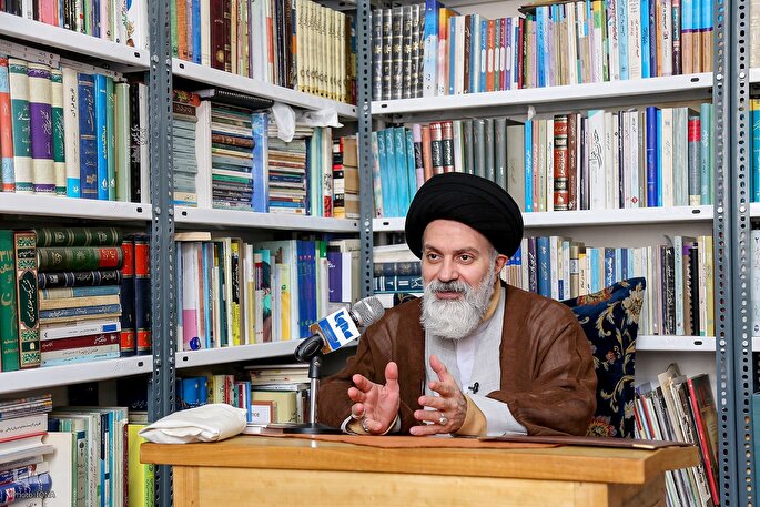 اخلاص و عاملیت؛ راز تأثیر کلام آیتالله فاطمینیا بر مخاطبان + فیلم اخلاص و عاملیت؛ راز تأثیر کلام آیتالله فاطمینیا بر مخاطبان + فیلم