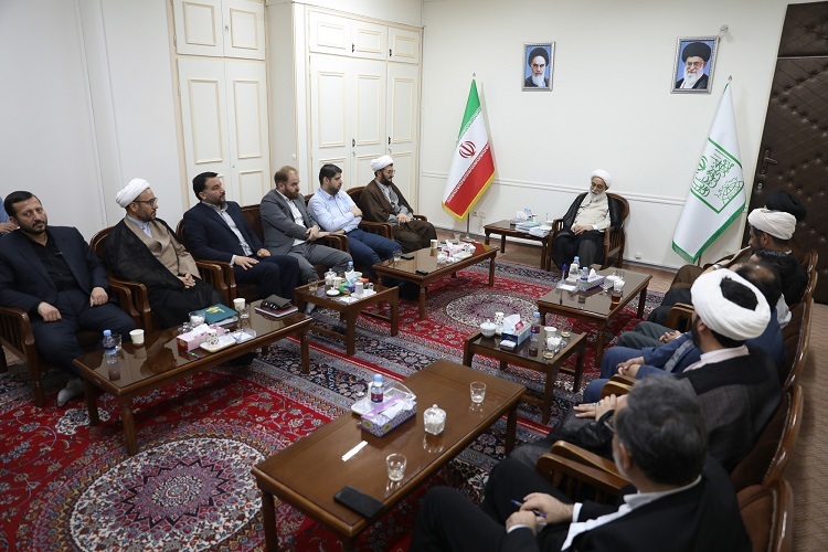 ارسال/ تدوین متون درسی متناسب با نیازهای علمی معاصر ضروری است