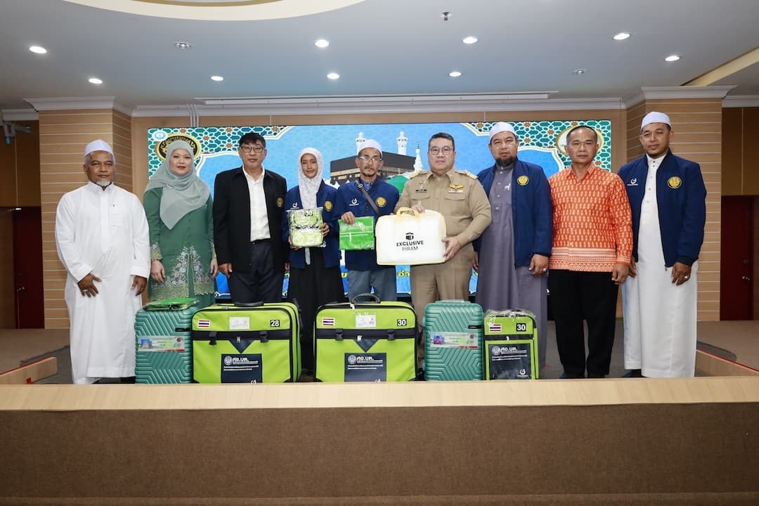 جلسه توجیحی زائران منتخب حج در تایلند برگزار شد