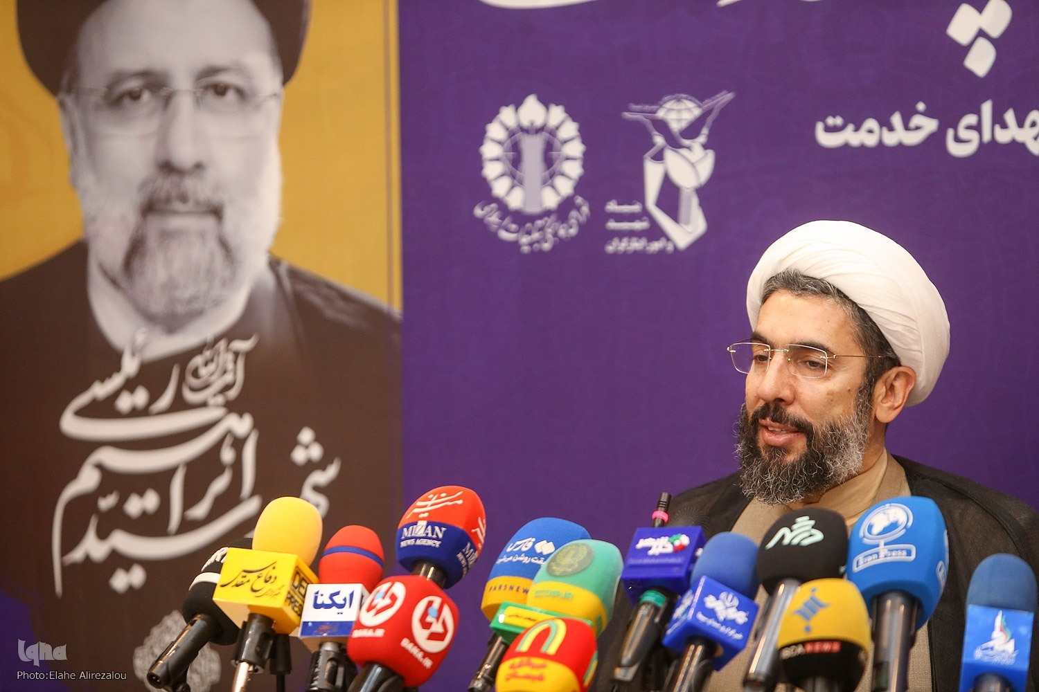 حجت‌الاسلام والمسلمین سیدمصطفی رستمی، رئیس نهاد نمایندگی مقام معظم رهبری در دانشگاه‌ها