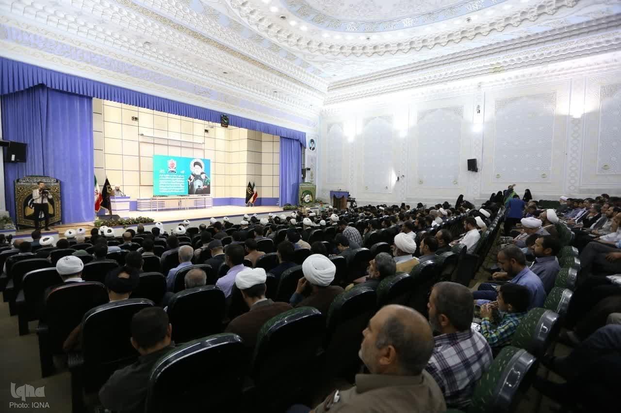 علی عباسی، رئیس جامعه المصطفی العالمیه