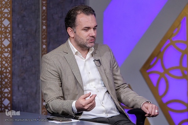 محسن قاسمی نماینده ایران در مسابقات قرآن مالزی محسن قاسمی نماینده ایران در مسابقات قرآن مالزی