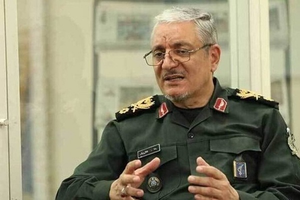 سردار طلایی نیک