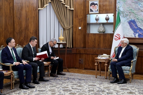 محمدرضا عارف