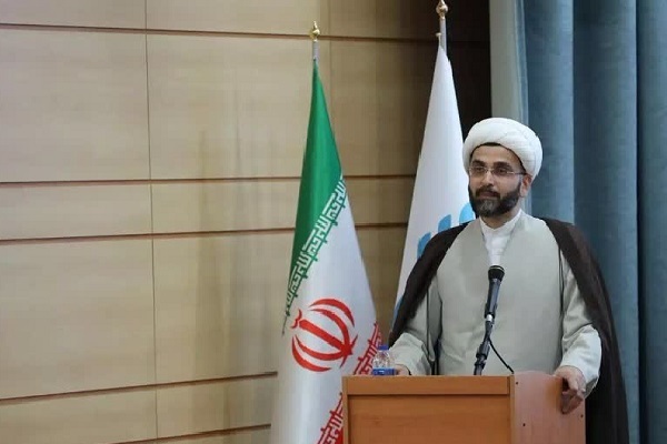 آغاز ثبت‌نام هفتمین فراخوان جذب مدرس درس انس با قرآن دانشگاه آزاد