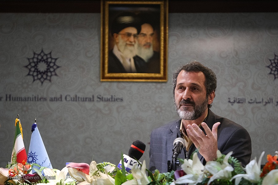 شهید مطهری اسلام را جزء عناصر ملی ایرانیان می‌داند