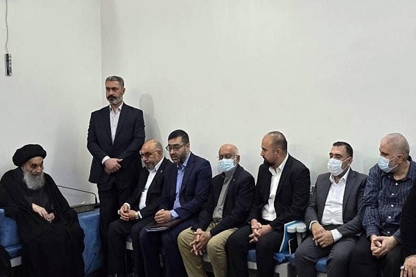 آیتالله العظمی سیستانی در دیدار با هیئتی از مؤسسه خدمات اجتماعی «العین» عراق آیتالله العظمی سیستانی در دیدار با هیئتی از مؤسسه خدمات اجتماعی «العین» عراق