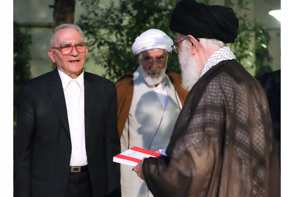 روایت اصالت عقل از زبان کریم مجتهدی درمواجهه با فلسفه دکارت