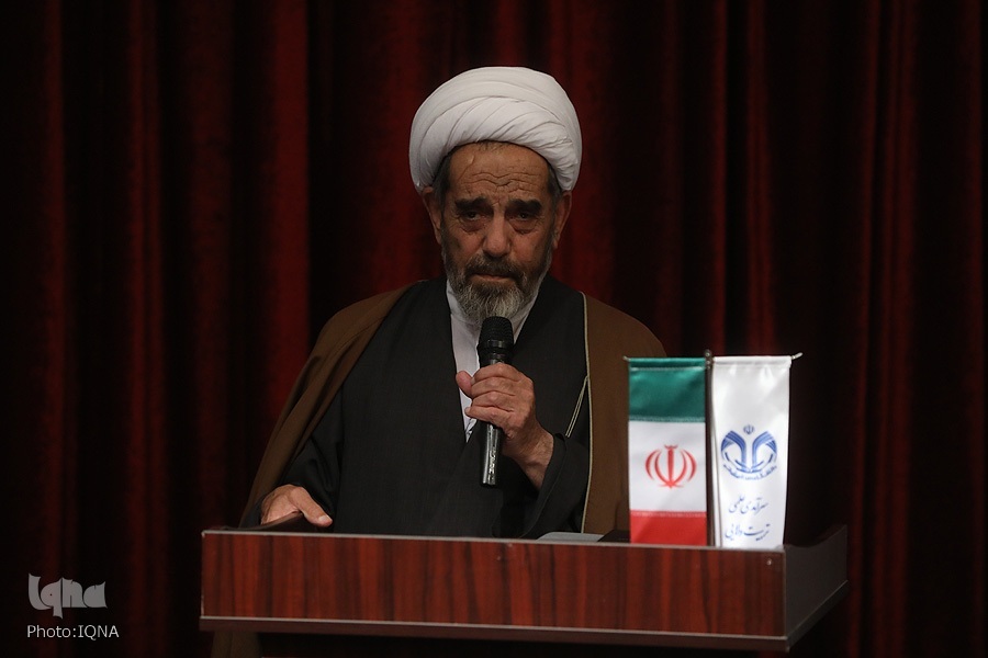 محمدرضا کریمی، رئیس دانشکده معارف اسلامی دانشگاه قم