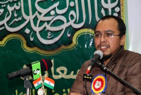 صبح سه شنبه ارسال شود لطفا////شعر مقاومت تجلی ستیزه‌گری با اندیشه‌های علیه بشریت است