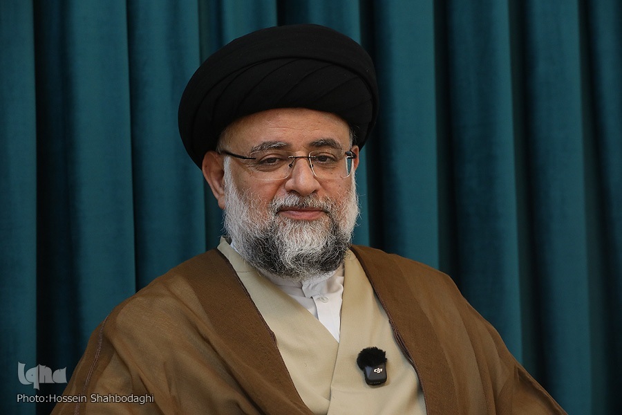 پیامبر(ص) در مسئله غدیر راه سومی باقی نگذاشتند + فیلم