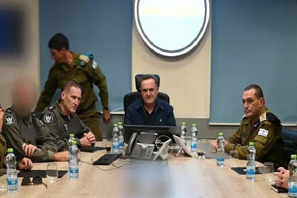 از برگزاری جلسه امنیتی در پناهگاه تا جلوگیری از ورود خبرنگاران خارجی به حیفا از برگزاری جلسه امنیتی در پناهگاه تا جلوگیری از ورود خبرنگاران خارجی به حیفا