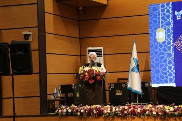 اختتامیه مسابقات قرآن و عترت دانشگاه آزاد برگزار شد + اسامی برگزیدگان