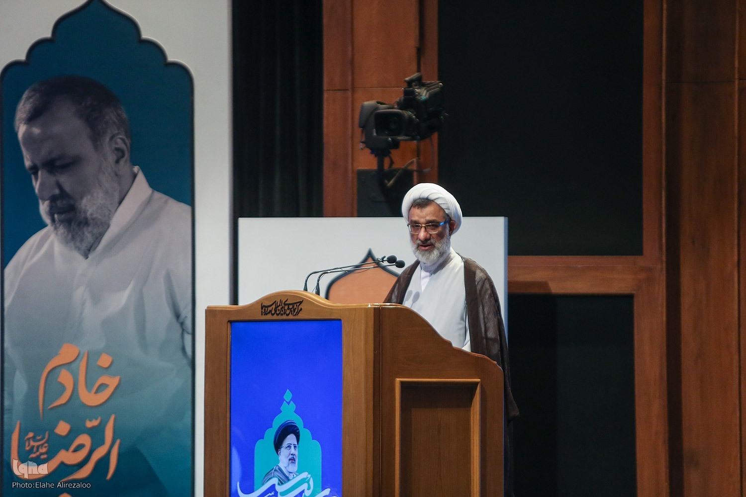 حجت‌الاسلام والمسلمین عبدالحسین خسروپناه، دبیر شورای‌عالی انقلاب فرهنگی