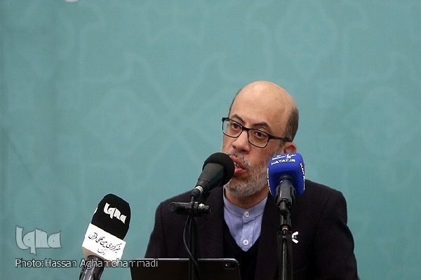 افق آئین‌نامه مسابقات قرآن باید تحقق منویات رهبری در زمینه تلاوت باشد