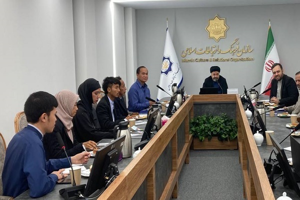 تجارب ایران در زمینه نسخه‌های خطی قرآن برای تایلند ارزشمند است