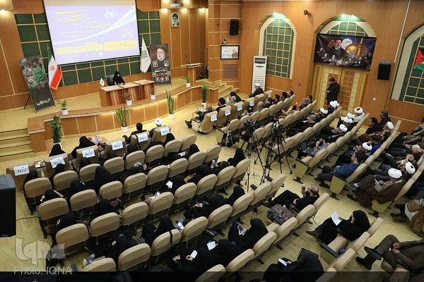 جمیله سادات علم‌الهدی، همسر شهید جمهور