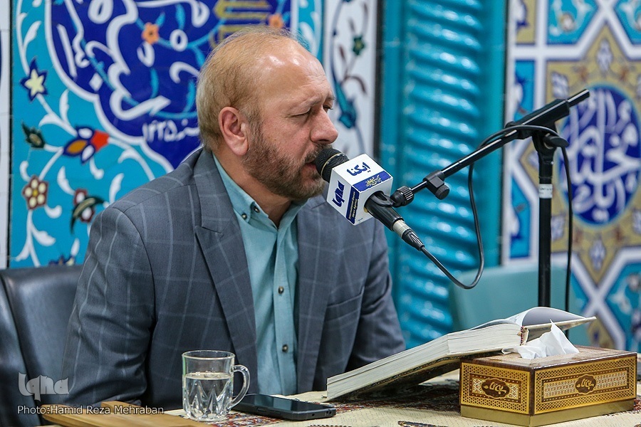 تلاوت آیه 139 سوره آل‌عمران با صدای علی‌اکبر ملکشاهی + فیلم