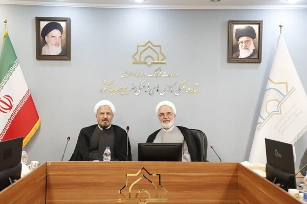 تأکید بر همکاری معاونت قرآنی وزارت ارشاد و کانونهای مساجد تأکید بر همکاری معاونت قرآنی وزارت ارشاد و کانونهای مساجد