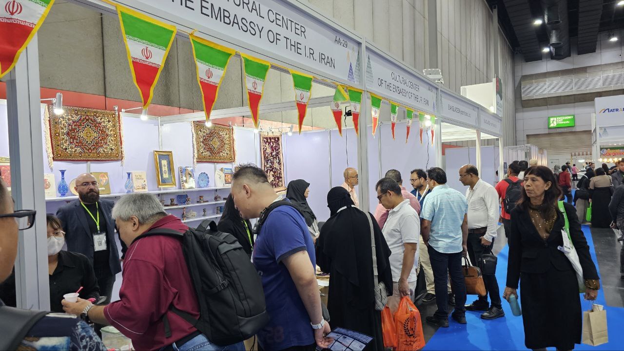 حضور رایزنی فرهنگی بانکوک در نمایشگاه بینالمللی MEGA HALAL Bangkok 2025 حضور رایزنی فرهنگی بانکوک در نمایشگاه بینالمللی MEGA HALAL Bangkok 2025