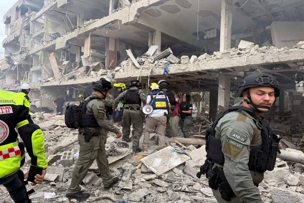 نتانیاهو رسماً مجبور به پذیرش آتشبس شد نتانیاهو رسماً مجبور به پذیرش آتشبس شد