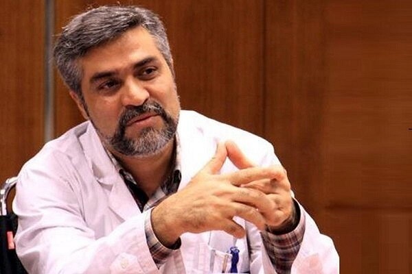 حسین کرمانپور رئیس مرکز روابط عمومی و اطلاع رسانی وزارت بهداشت