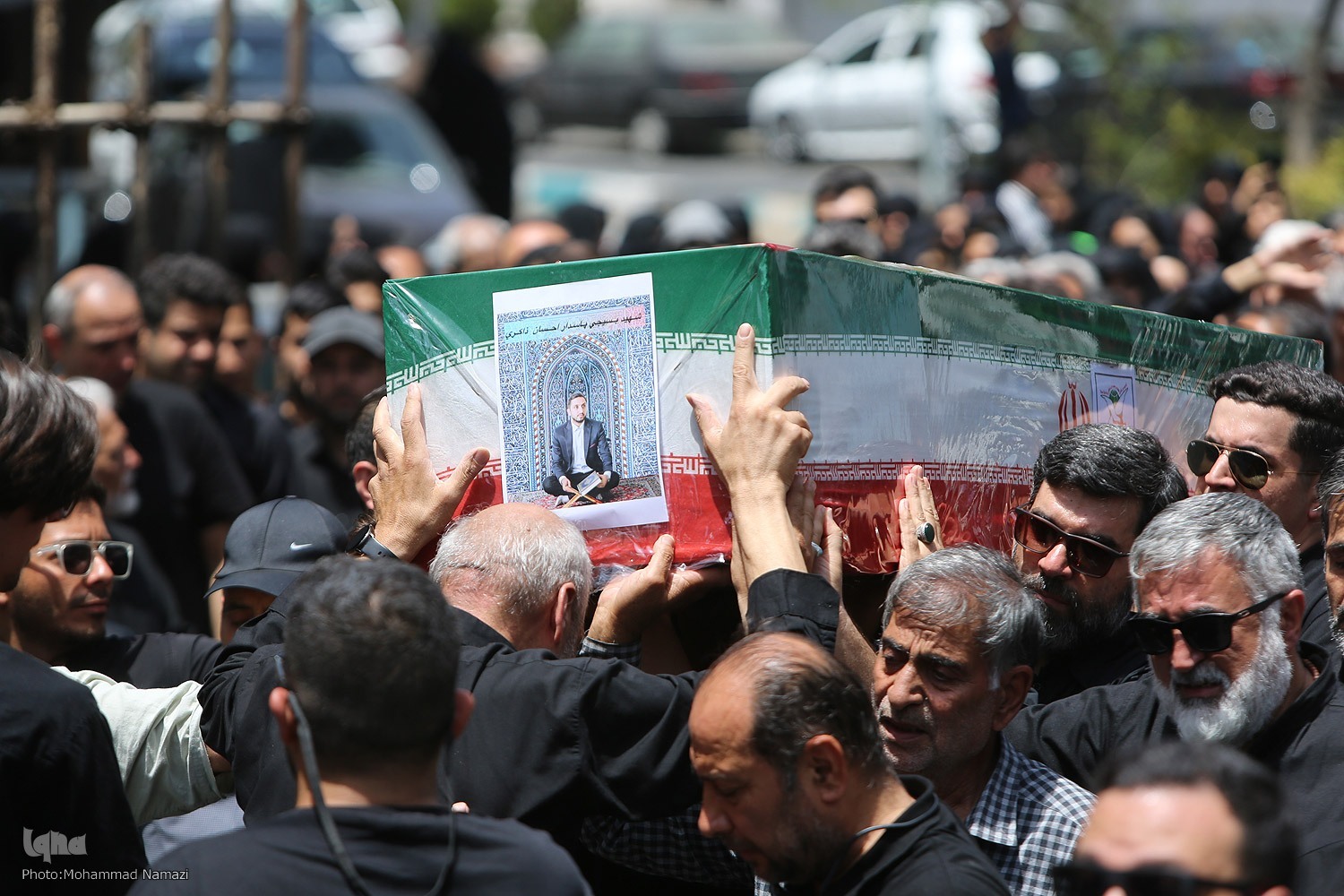 پیکر شهیدذاکری در امامزاده علی‌اکبر چیذر آرام گرفت