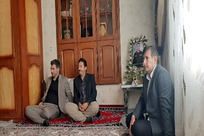 خانواده‌های شهدا سرمایه‌ای برای تداوم خدمت و پاسداری از انقلاب هستند