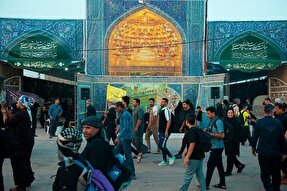 عمود ۱۰۸۰ شیرازه انس خادمان حرم بانوی کرامت با زوارالحسین(ع)