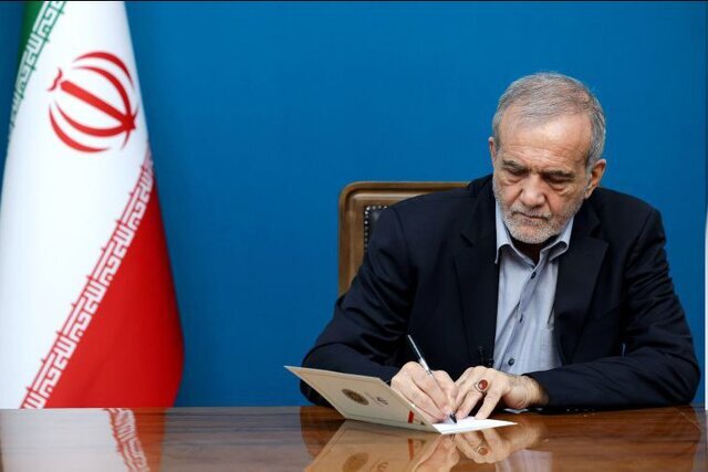 مأموریت‌های پزشکیان برای لاریجانی در شورای عالی امنیت ملی