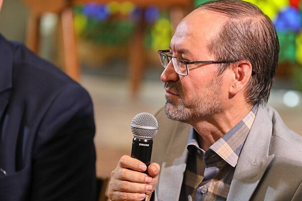 ارسالی صبح چهارشنبه/// شهدا؛ آیه‌ای هستند که در محراب شکوه و بزرگی تلاوت می‌شوند