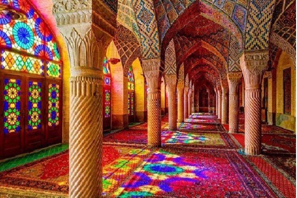 آماده ارسال برای روز پنجشنبه//// معماری مساجد ایران، آئینه‌ای از عظمت، زیبایی و شکوه هنر معنوی در جهان است