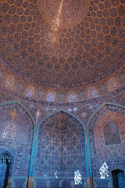 آماده ارسال برای روز پنجشنبه//// معماری مساجد ایران، آئینه‌ای از عظمت، زیبایی و شکوه هنر معنوی در جهان است