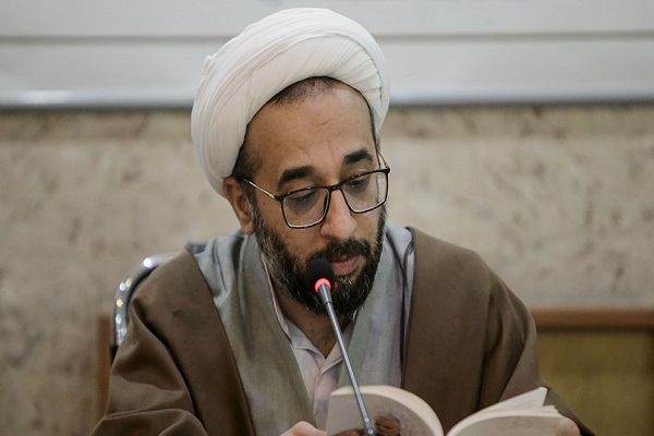 ضرورت روشنگری آگاهانه و مسئولانه در بستر مجالس و منابر دینی