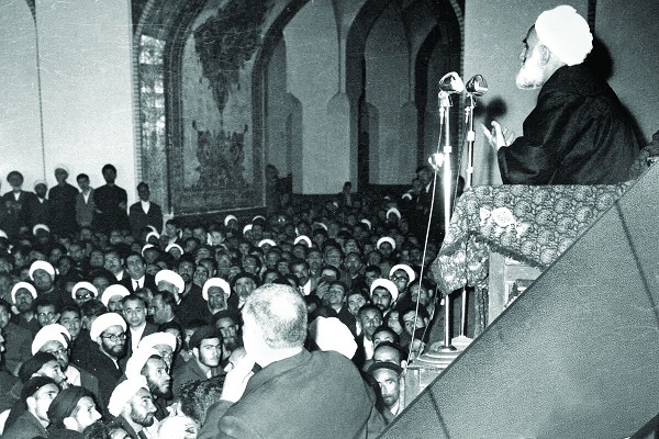 تسلط بر منابع دینی و آشنایی با دانش روز؛ مهمترین ویژگی یک خطیب مؤثر تسلط بر منابع دینی و آشنایی با دانش روز؛ مهمترین ویژگی یک خطیب مؤثر