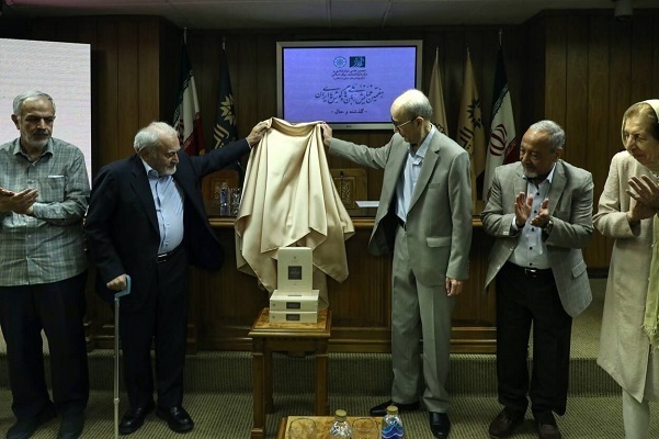 آماده ارسال برای صبح جمعه//// از تجلی شکوه جنگ 12 روزه در آینه ادب تا حلاوت همبستگی ملی ایرانیان