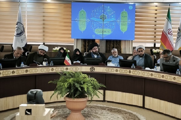 کسانی که می‌خواهند کار قرآنی کنند باید بهترین رفتار را با مردم داشته باشند