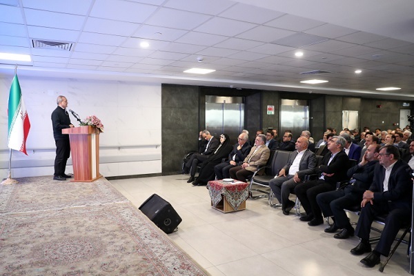 پزشکیان در آیین افتتاح ساختمان جدید بیمارستان فیاض‌بخش