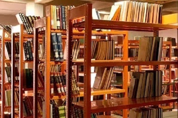 اهدای ۴١ مجموعه تازه به کتابخانه مرکز دائرة‎‌المعارف بزرگ اسلامی