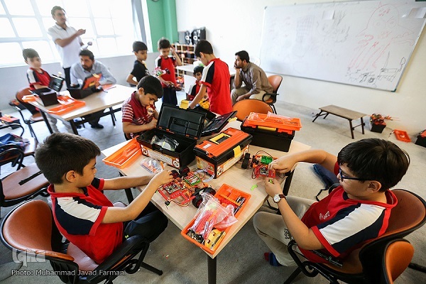 زمان انتشار و خواندن تنها توسط خانم بختیاری انجام شود (با ایشان هماهنگ شده)////حق دیده شدن همه کودکان شعار آموزش وپروش دولت چهاردهم است + صوت