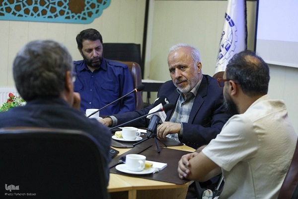 سینمای دفاع مقدس ارزش‌های انسانی و ملی را بازنمایی کرد